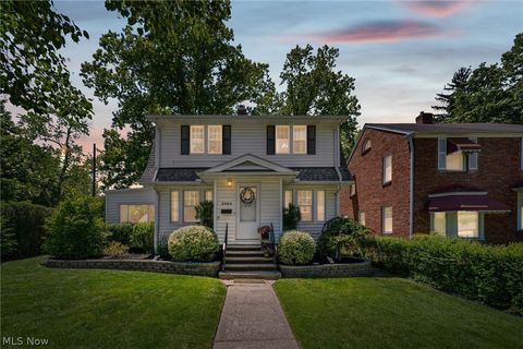 Homes For Sale - 3484 Meadowbrook Boulevard<br/> Cleveland Heights, OH 44118