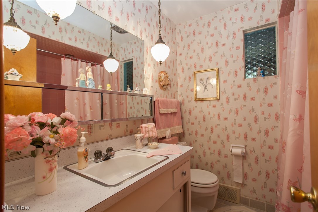 Cheny Tr Fernhill- Heights - Residential