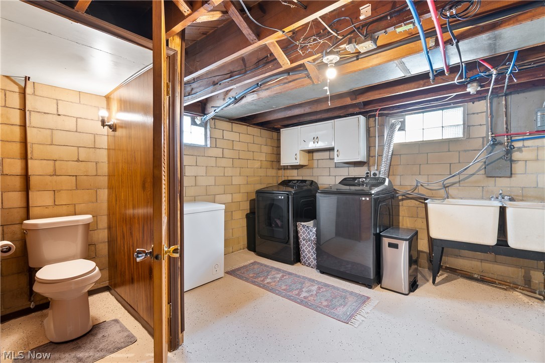 West Manor - Residential