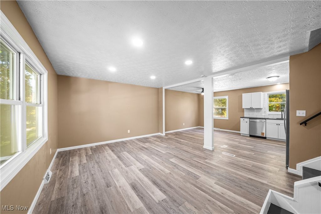 Photo of 9130 Elm Circle, Windham, OH 44288 (MLS # 5168132)