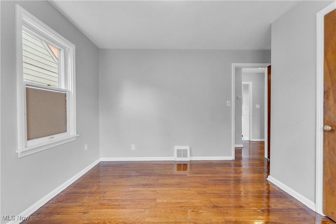 Maple Heights Land Cos Sub - Residential