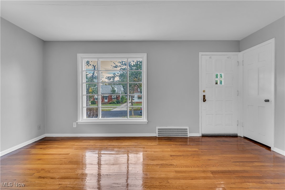 Maple Heights Land Cos Sub - Residential