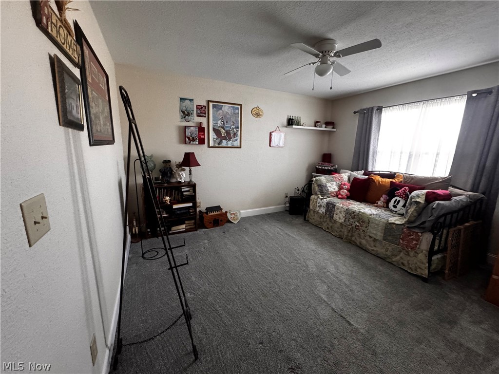 Oak Tree Villas Condo - Residential