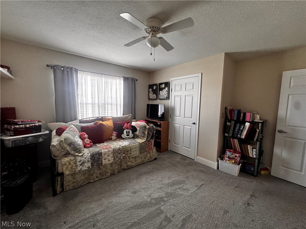 Oak Tree Villas Condo - Residential