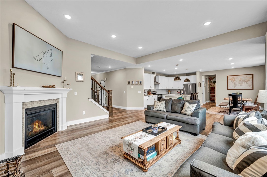 The Estates of Columbia Ridge - Residential