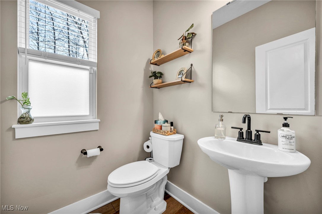 The Estates of Columbia Ridge - Residential