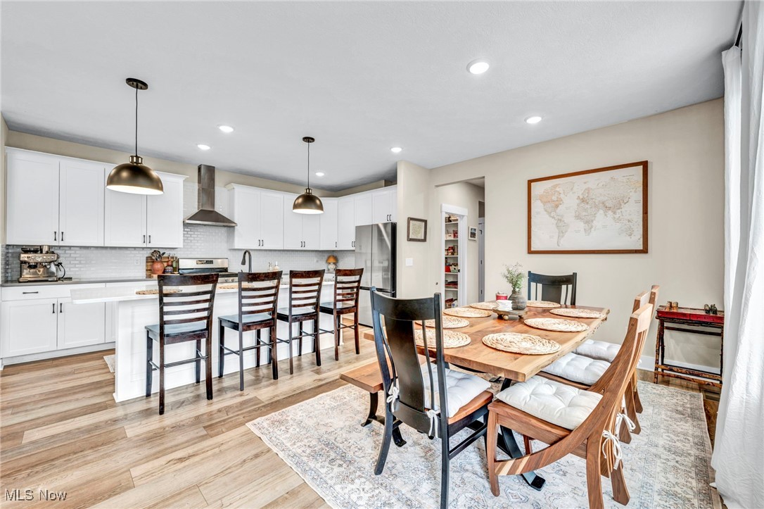 The Estates of Columbia Ridge - Residential