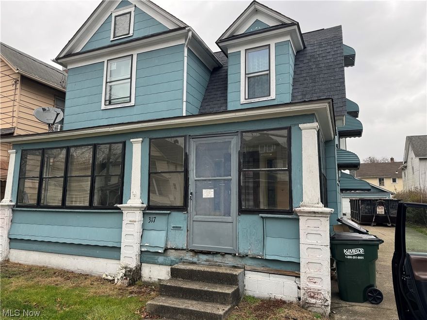 3 Bedroom colonial close to downtown, shopping, restaurants, middle and high schools. Needs TLC. Fenced backyard, 2 car detached garage. Subject to short sale approval.