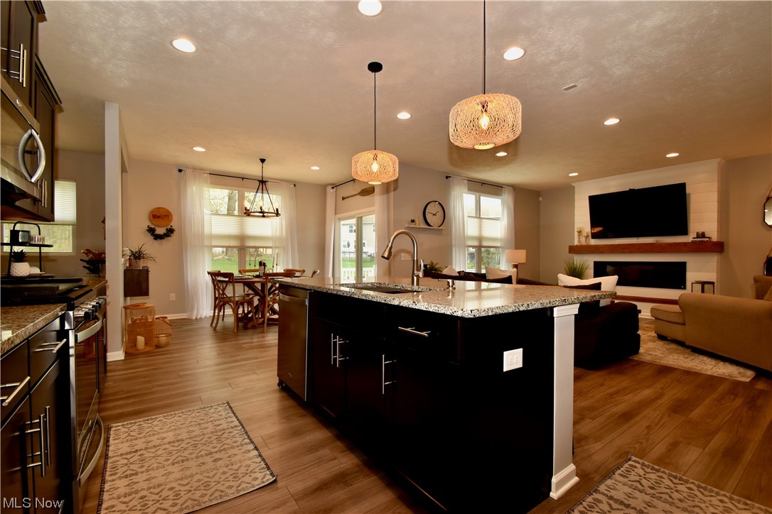 Village On Maple - Residential