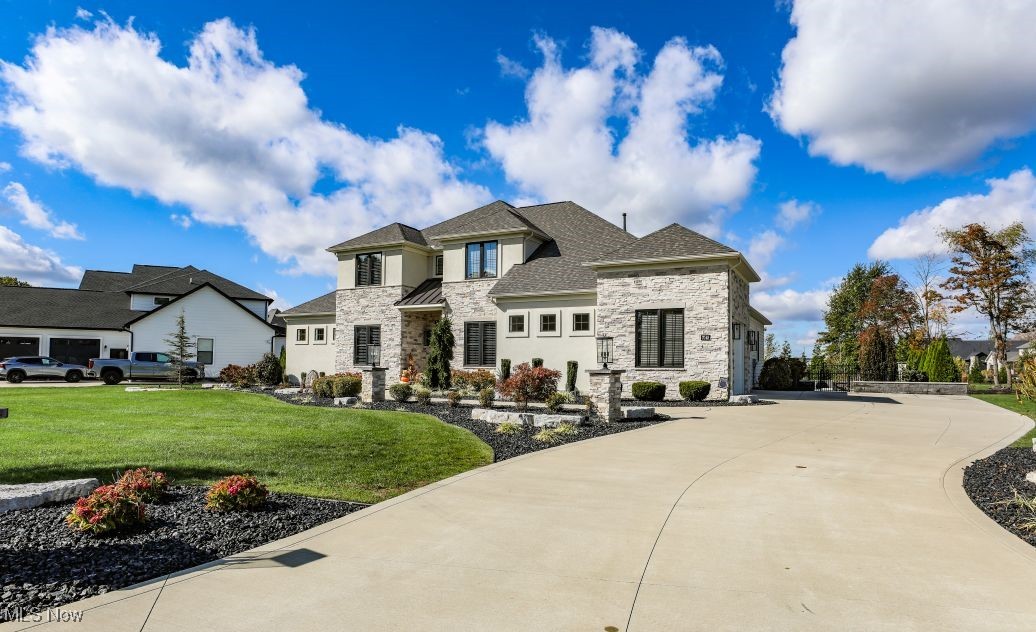 7048 Emerson Circle NW