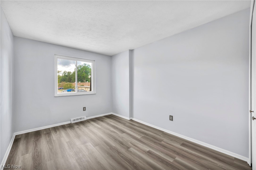 Westview Patio Garden Hm Condo 05 - Residential