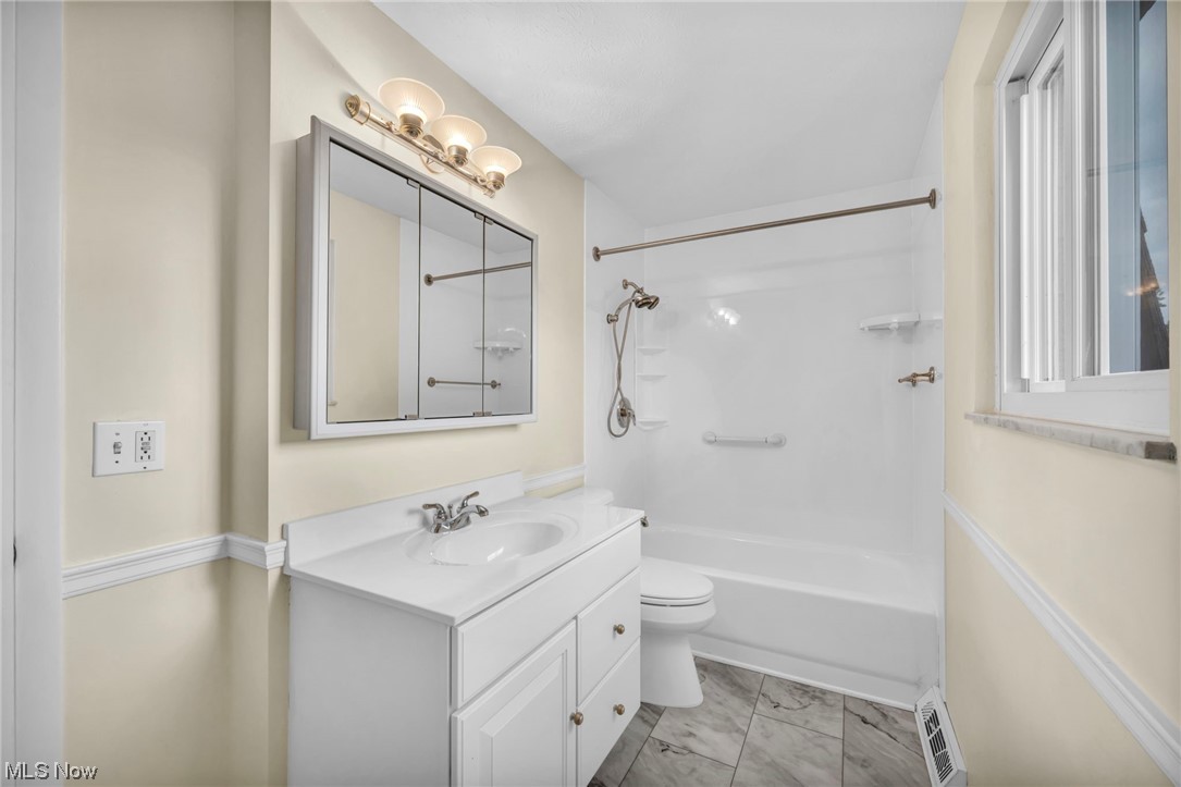 Westview Patio Garden Hm Condo 05 - Residential