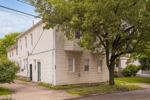 Photo of 3694 E 57th Street #3, Cleveland, OH 44105 (MLS # 5188039)