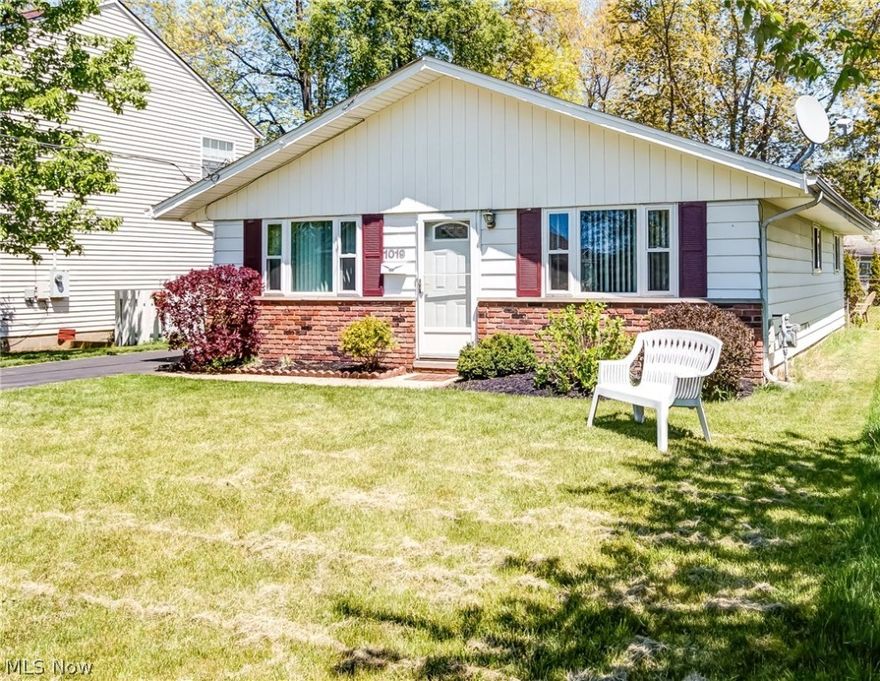 Adorable ranch on tree lined street with Lake View. Update include windows & H2O 2009, Freshly decorated thru out. Easy to show! Home warranty offered. Bright Open Living Room , Kitchen has a Large Eating area, ceramic Flooring and All of the Appliances including a Dishwasher. Nice Sized Remodeled Bathroom, Updated 1st Floor Laundry Room with Washer and Dryer, Spacious Bedrooms , Back Yard has a Privacy Fence. This home has been very well cared for inside and out! Only 9 houses from the Lake. Walk to Lake Erie and Enjoy the Beautiful Sunsets and views.