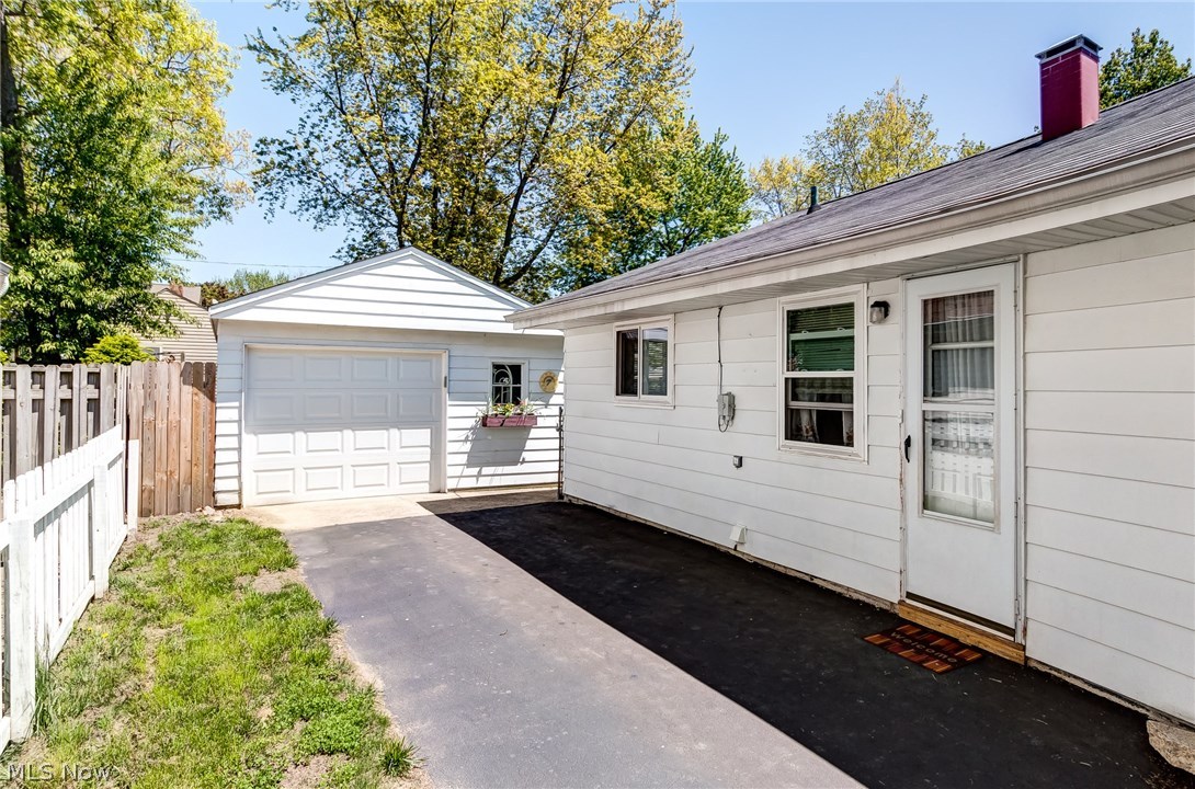 Willobee-On-The-Lake - Residential