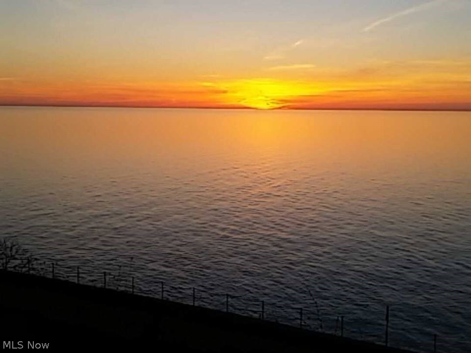 Willobee-On-The-Lake - Residential