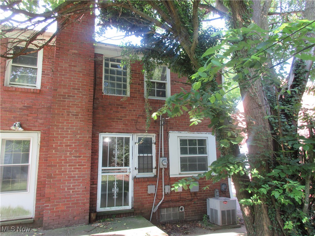 18019 Chagrin Boulevard