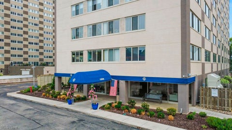 Photo for 12520 Edgewater Drive 1601