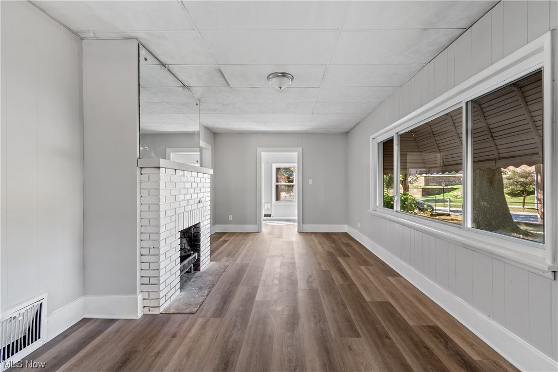 Riverside Park - Residential