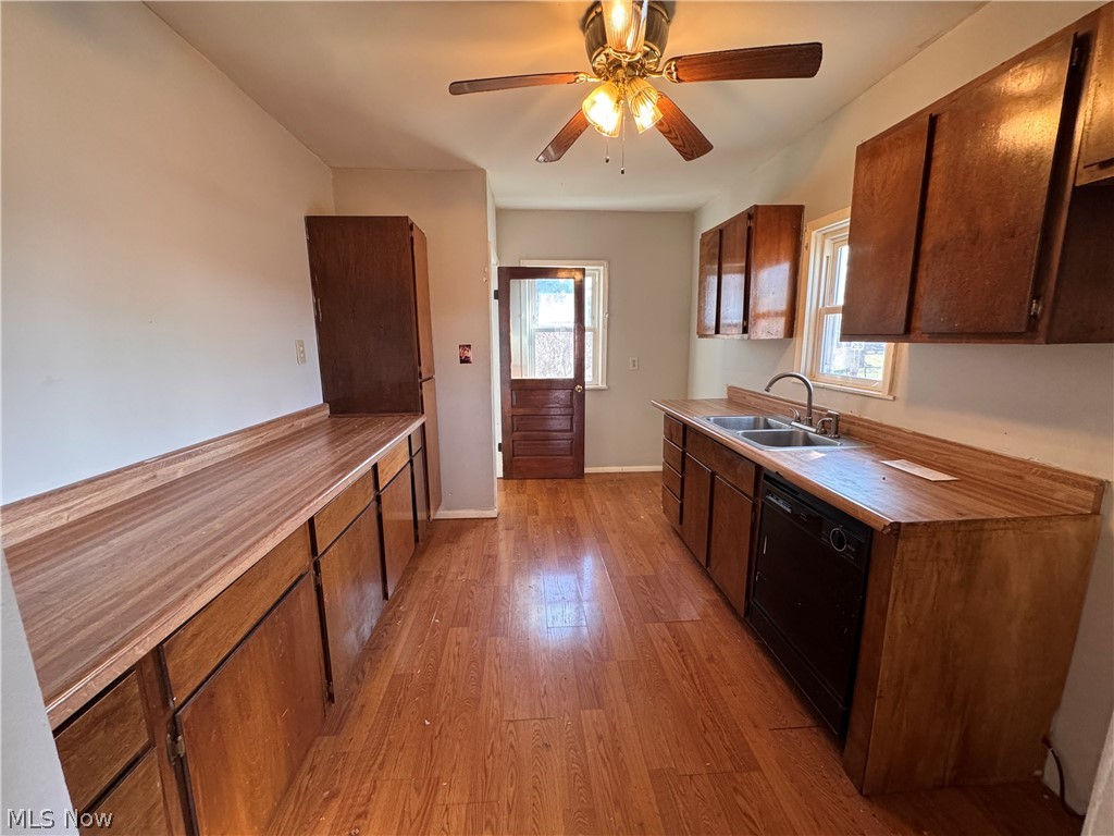 E Morans Tuxedo Farms Anx - Residential