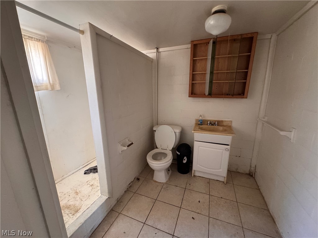 E Morans Tuxedo Farms Anx - Residential