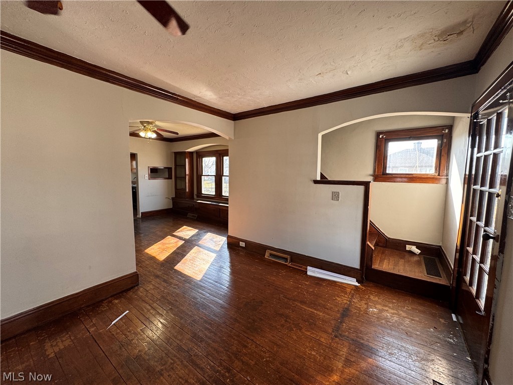 E Morans Tuxedo Farms Anx - Residential