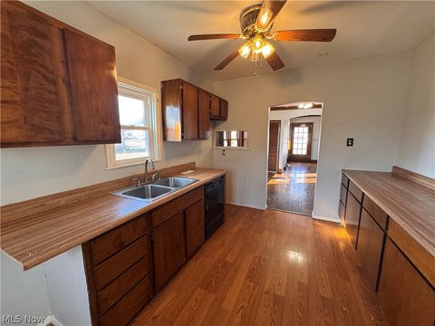 Tiny photo for 1599 Wexford Avenue, Parma, OH 44134 (MLS # 5190996)