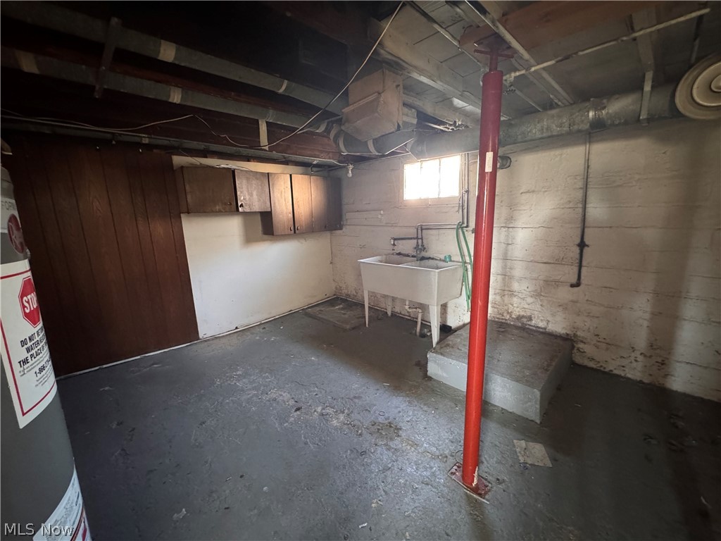 E Morans Tuxedo Farms Anx - Residential