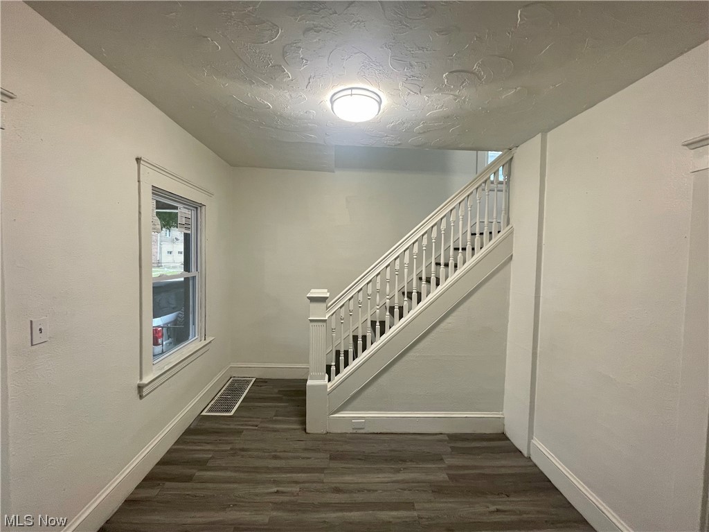 Broadview - Residential Lease