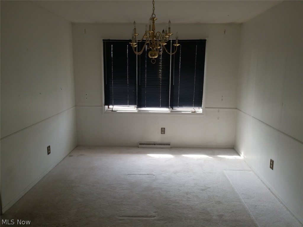 Williamsburg Village Estates - Residential