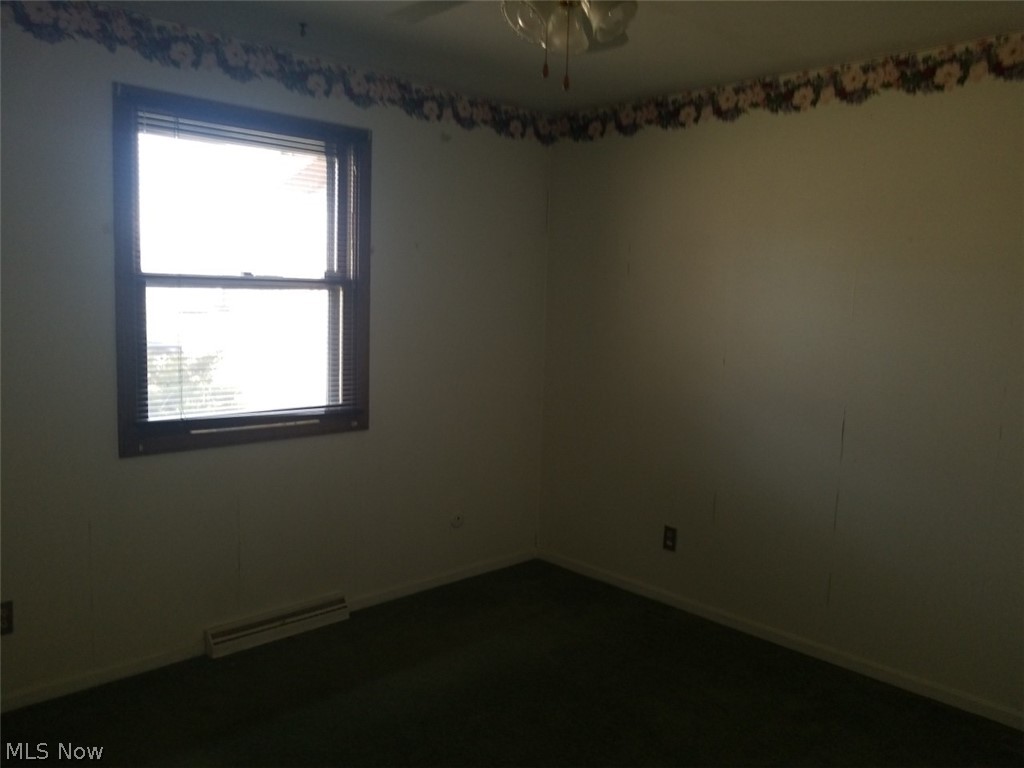 Williamsburg Village Estates - Residential