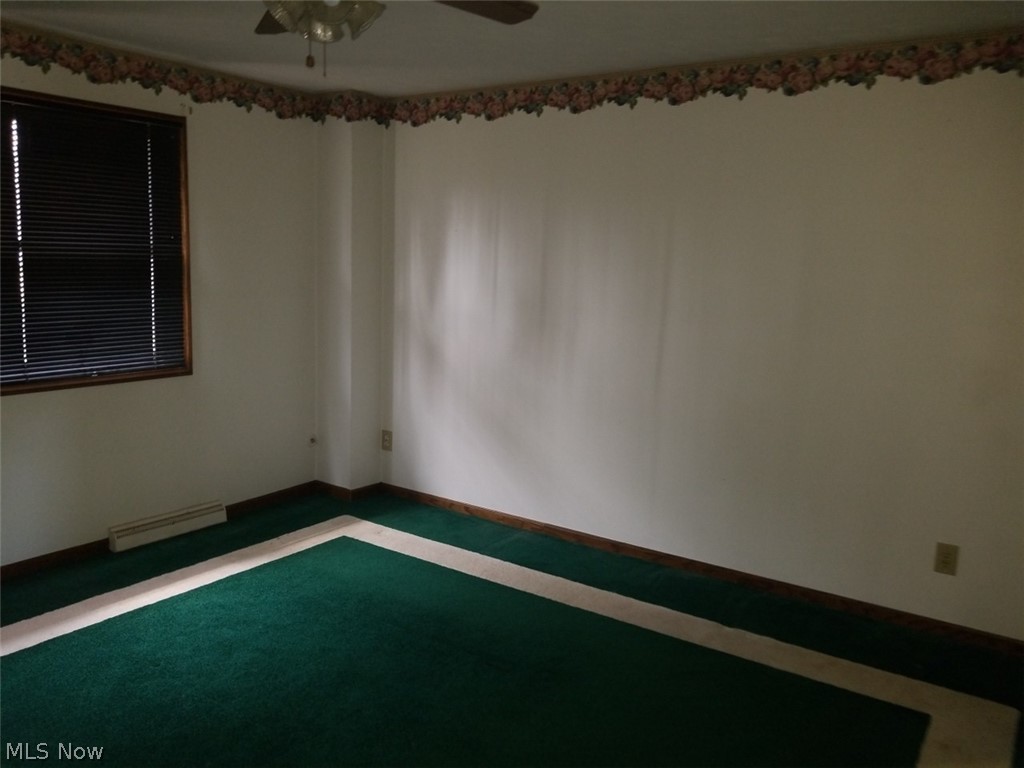 Williamsburg Village Estates - Residential