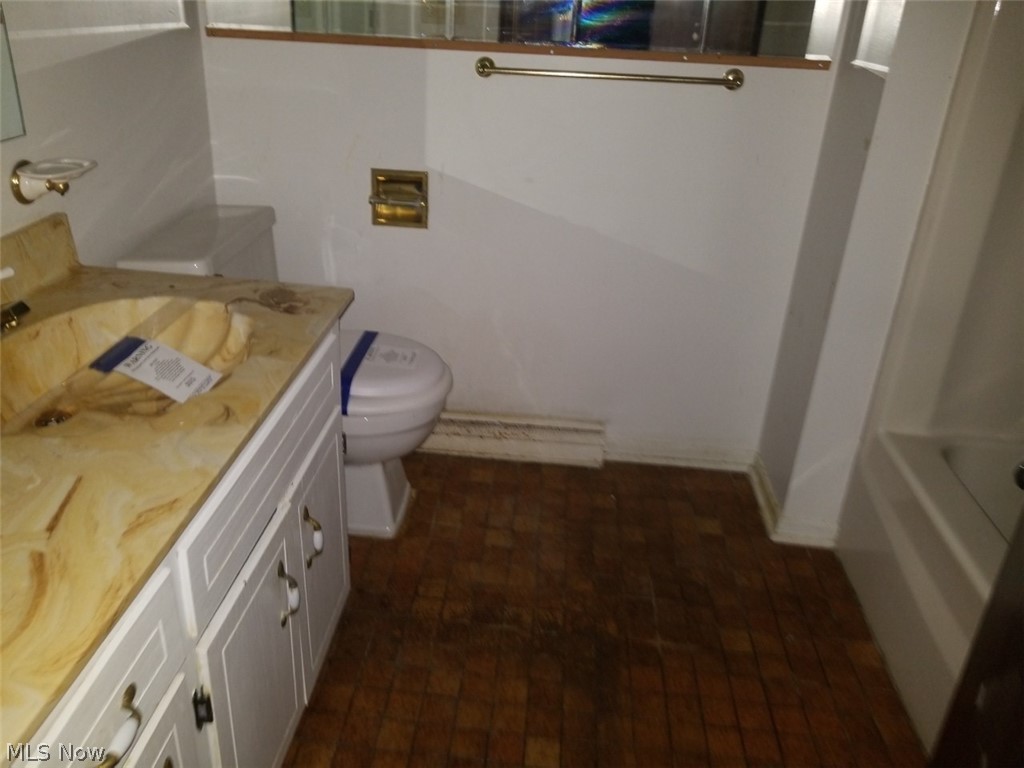 Williamsburg Village Estates - Residential