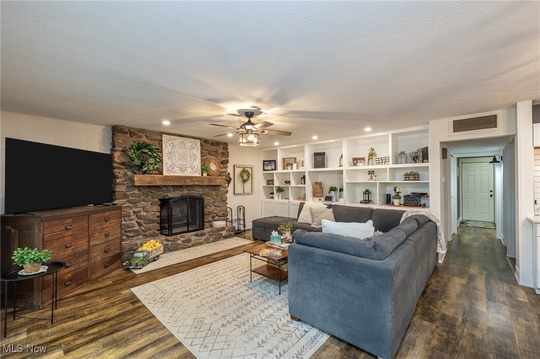 10824 Watercress Road