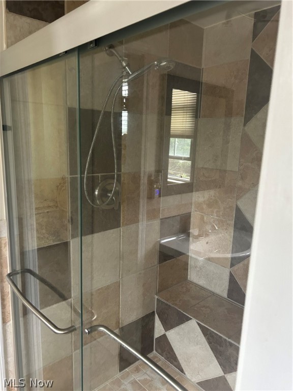 Shaker Manor Condos - Residential