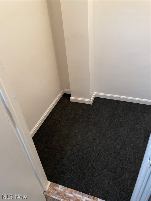 Shaker Manor Condos - Residential