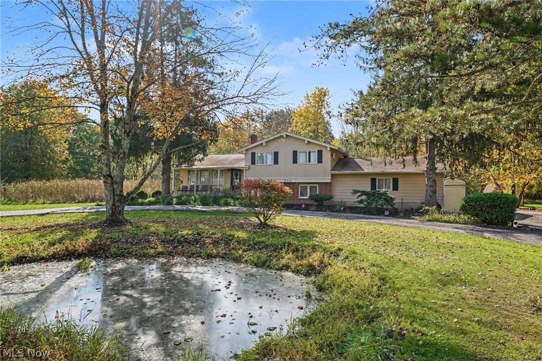 566 Crackel Road