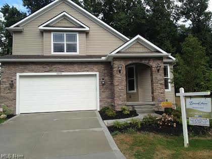 Chateaux/Emery Woods - Residential