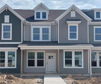 34 Paige Lane Hudson OH 44236