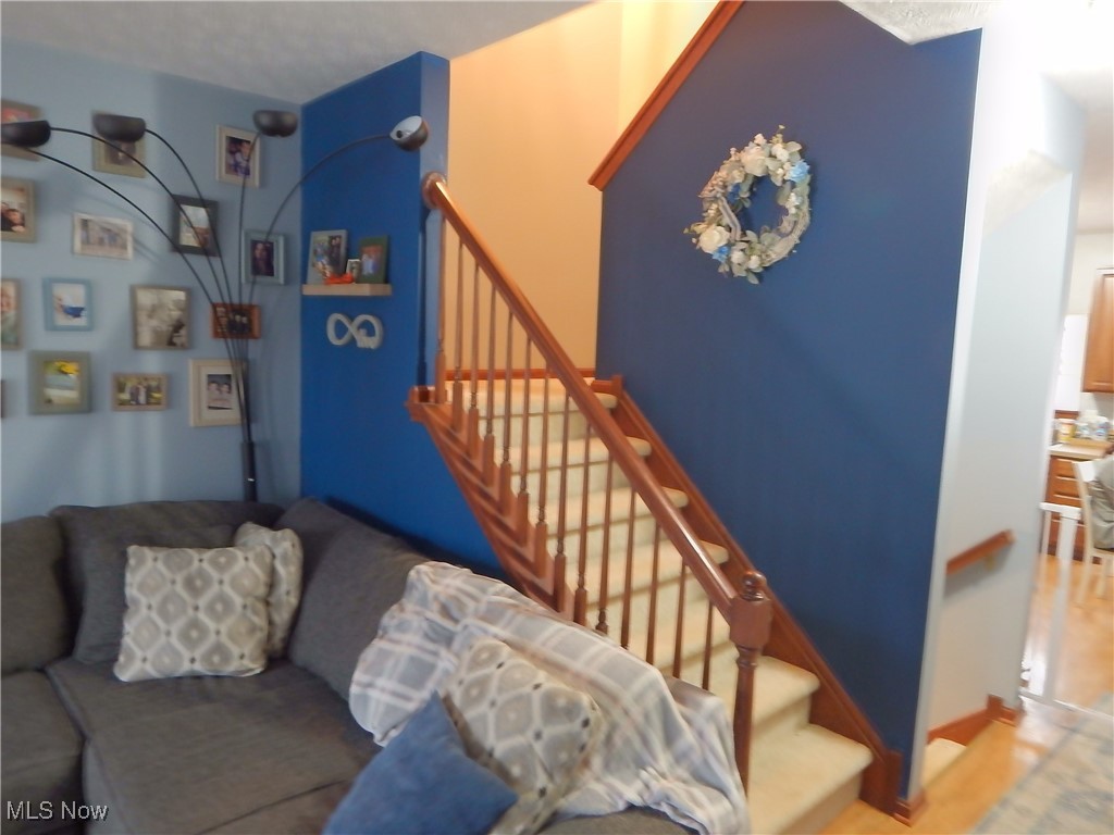 3791 Freedom Place, Lorain, Ohio image 7