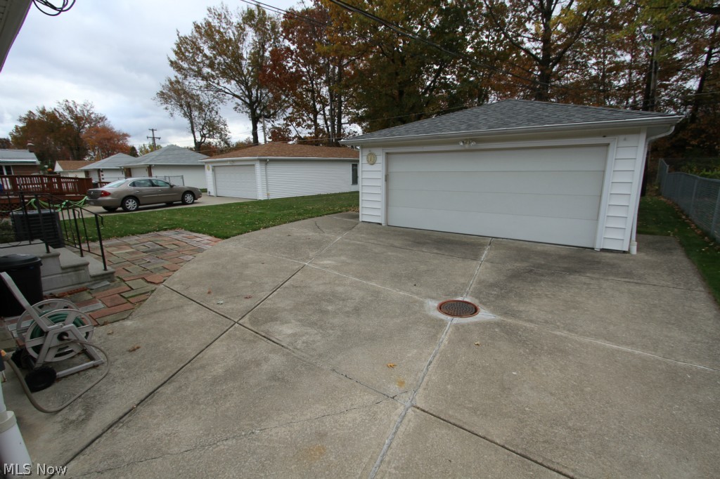 Schwartz & Zaremsky 02 - Residential