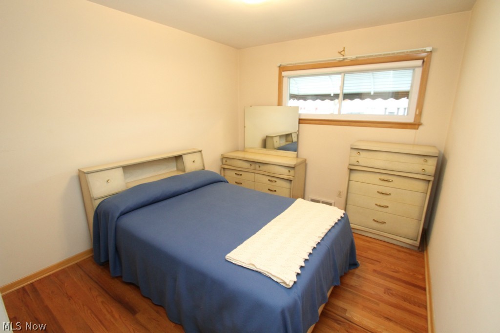 Schwartz & Zaremsky 02 - Residential