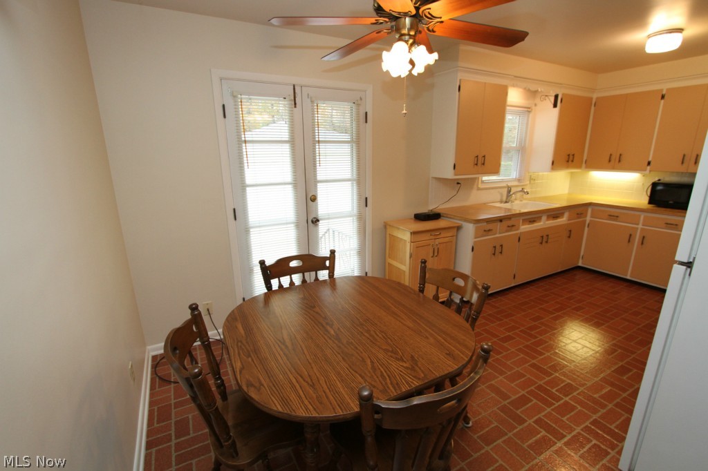 Schwartz & Zaremsky 02 - Residential