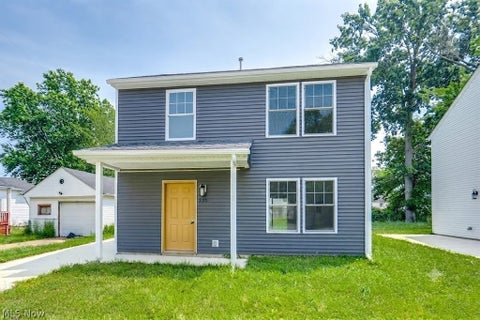 Photo for 335 Abbe Road N
