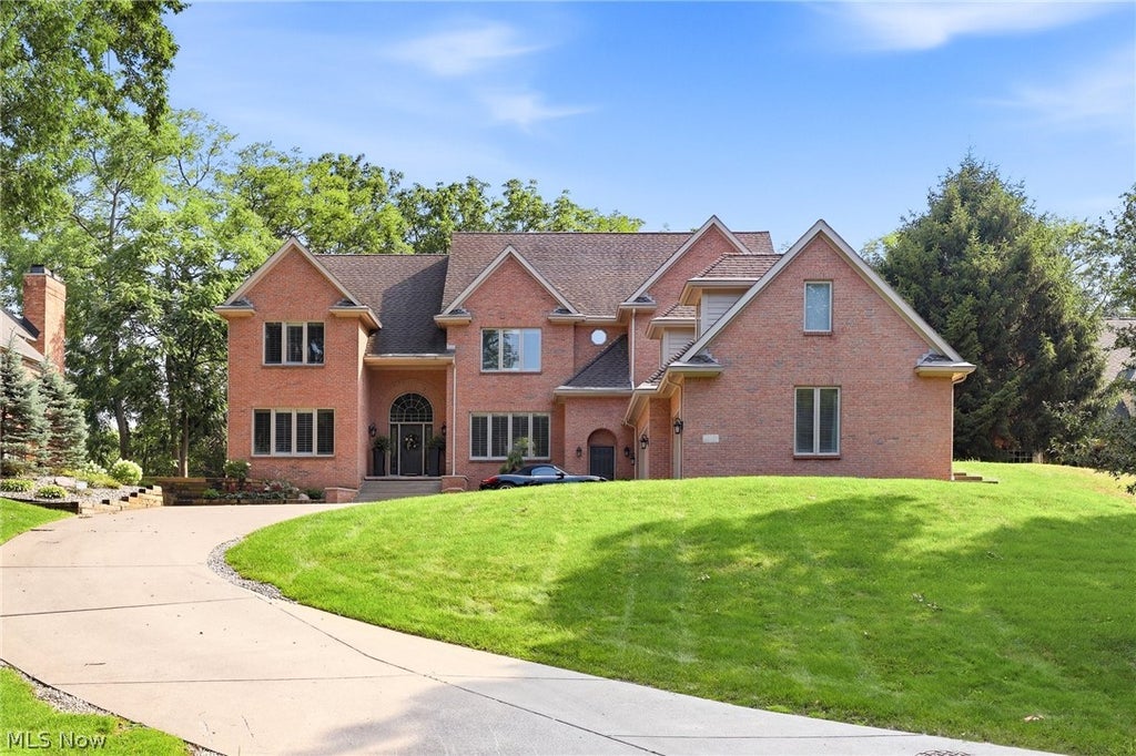 Photo of 4763 HIGH OAKS Boulevard, Toledo, OH 43623 (MLS # 5226284)