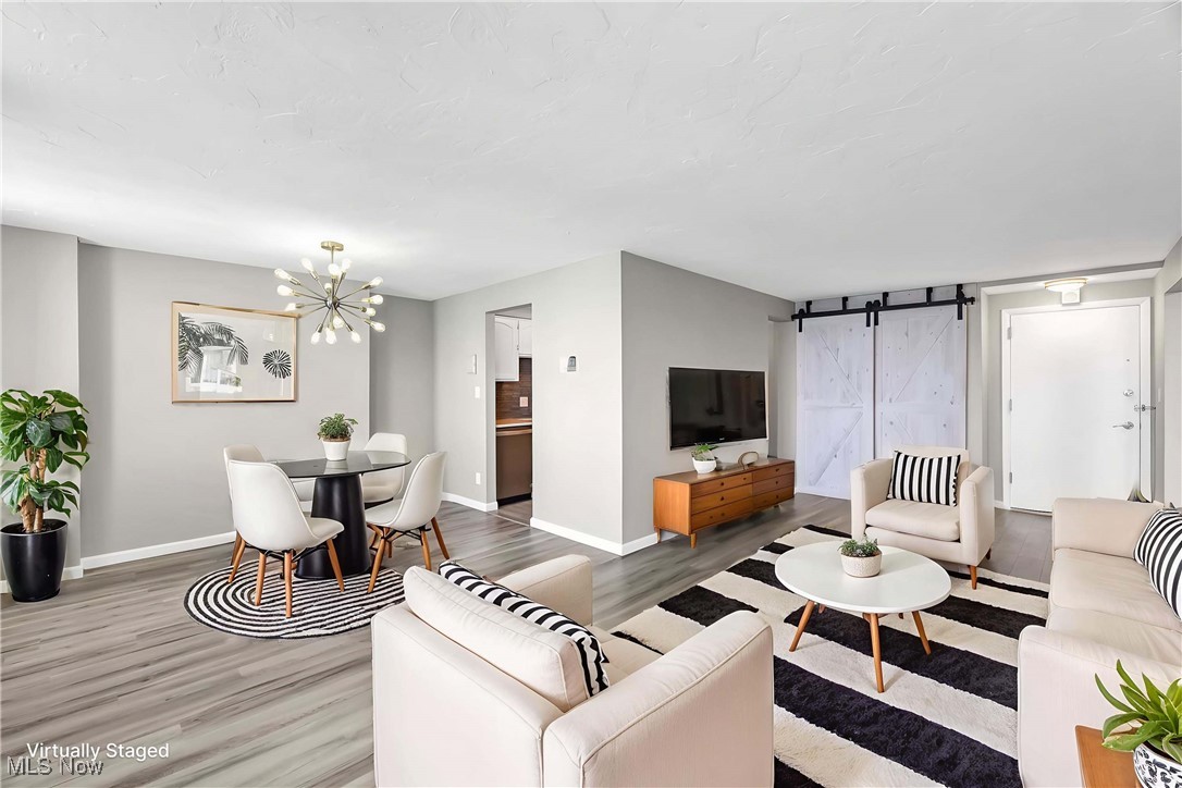 Carlyle Condo - Residential Lease