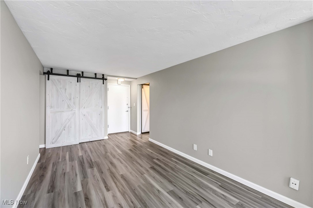 Carlyle Condo - Residential Lease