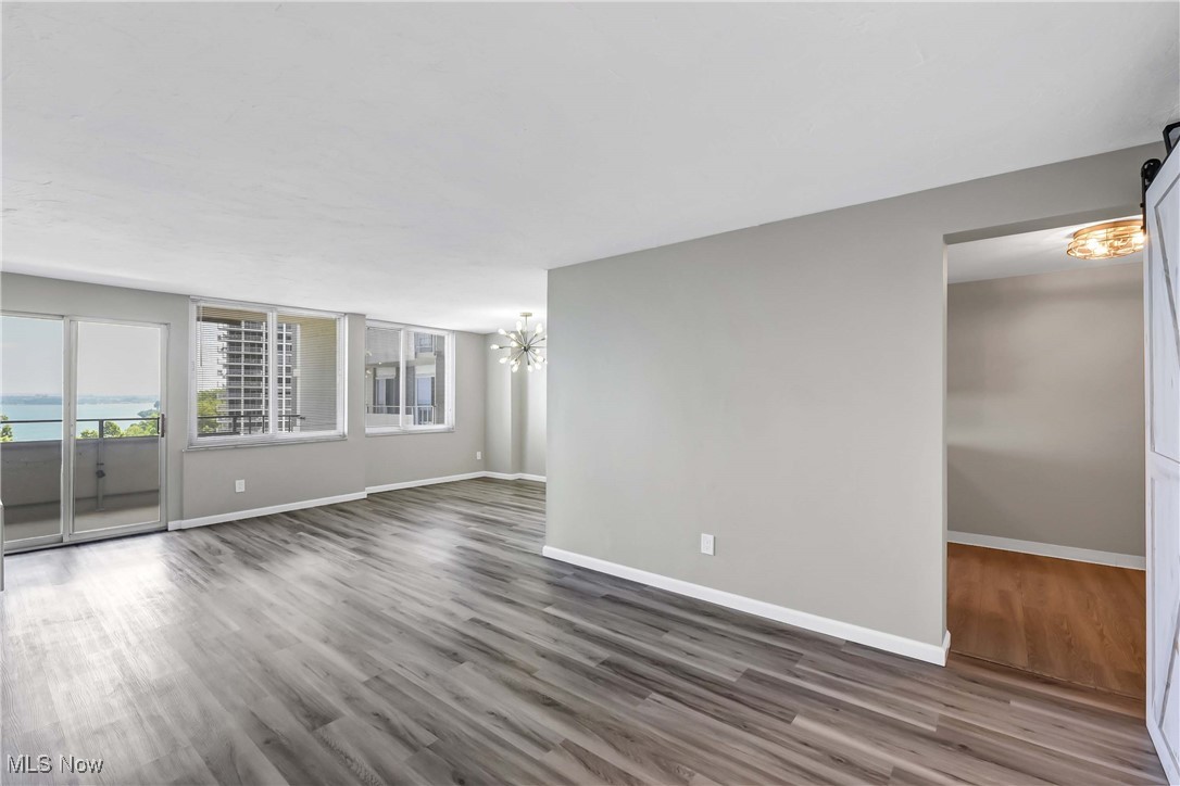 Carlyle Condo - Residential Lease