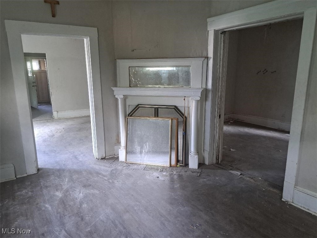 3889 W 37th Street