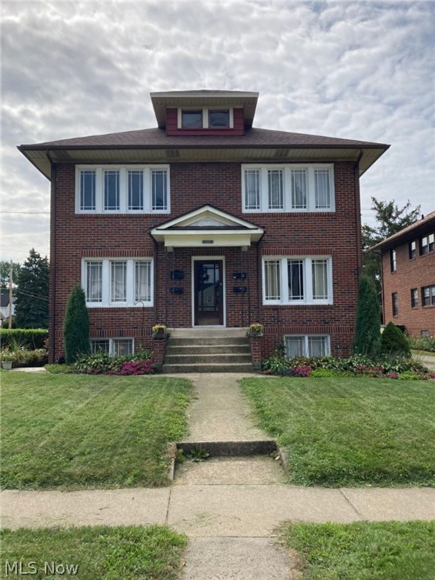 All brick 5-unit building on the corner of 7th St and Sackett in Cuyahoga Falls.  Tenants responsible for in-unit utilities. Fully occupied.  Coin operated laundry.  Assigned, covered parking for tenants. Units are 1 bed, 1 bath.  Owner pays heat, trash, and common area utilities.